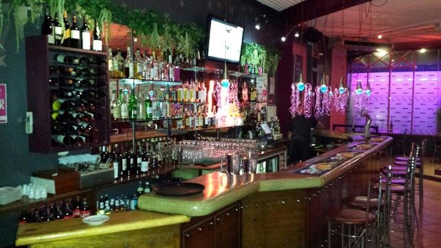 O'Reilly's and Top Dog Cafe